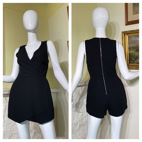 Abercrombie & Fitch Skort Romper Black - Picture 1 of 14